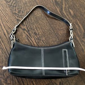 Nine West handbag black with cream stitching